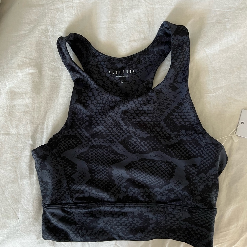 ALLFENIX Navy Snakeskin High-neck Sports bra